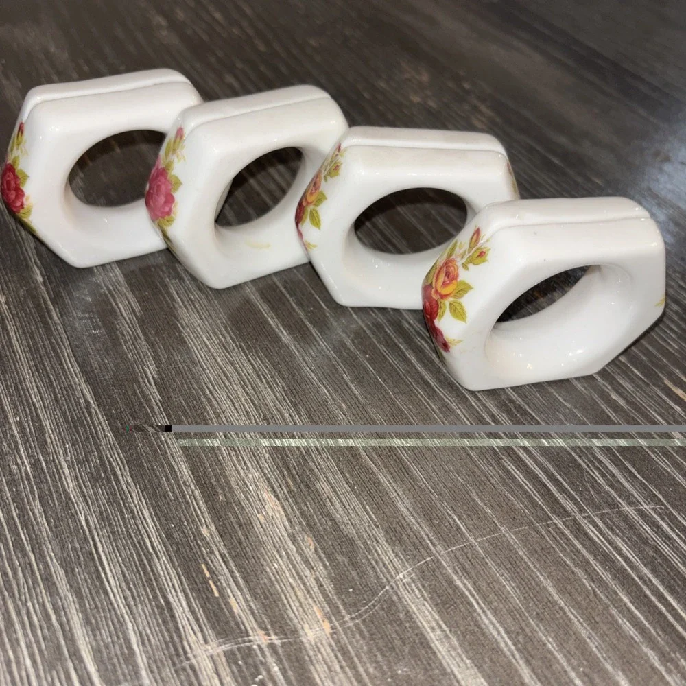 Set of‎ 4 Bone China Napkin Rings Name Card Holders White Floral Pink Roses